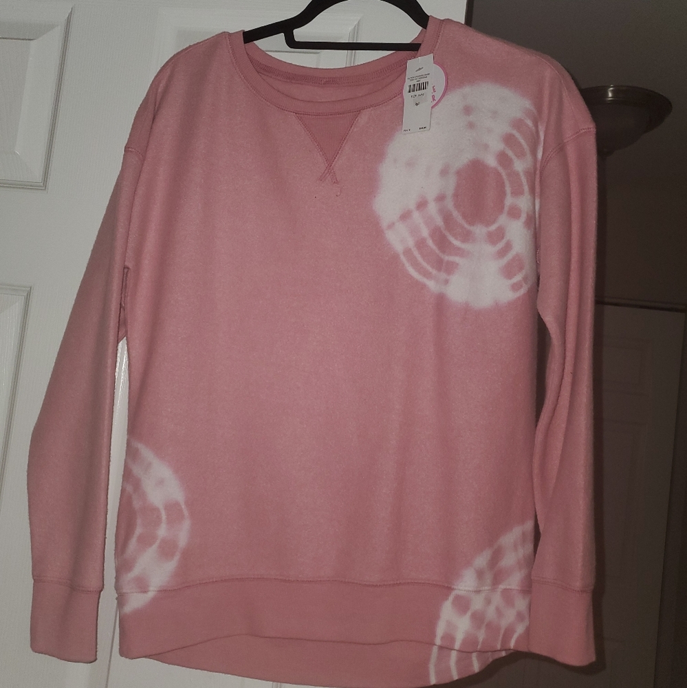 Big girls sweaters I have size 8,10, 12,14,16